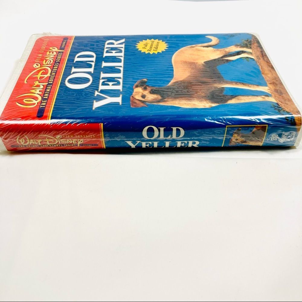 VTG Walt Disney Classics: Old Yeller VHS, Sealed - Picture 5 of 8